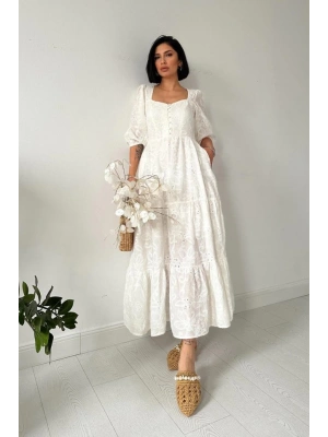 Beyaz Düğmeli Brode Elbise