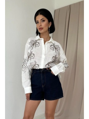 Beyaz Flamlı Keten Nakışlı Pullu Gömlek