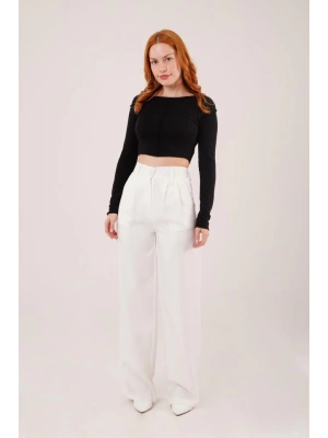 Bol Paça Piliseli Beyaz Pantolon