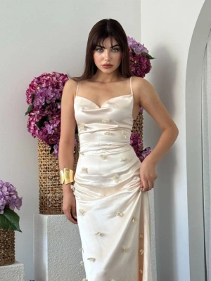 Dora Çiçek Detaylı Elbise