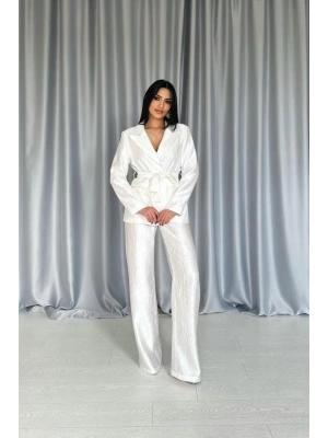 Ekru Beli Kuşaklı Ceket Ve Pantolon Parlak Takım