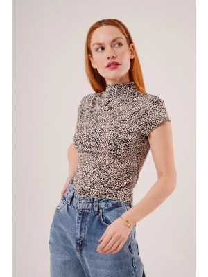 Leopar Desen Kısa Kollu Basic TShirt