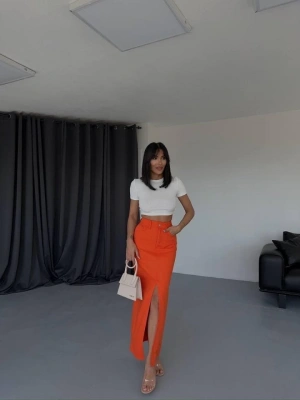 GABARDİN UZUN ÖNDEN YIRTAÇLI ETEK  Turuncu