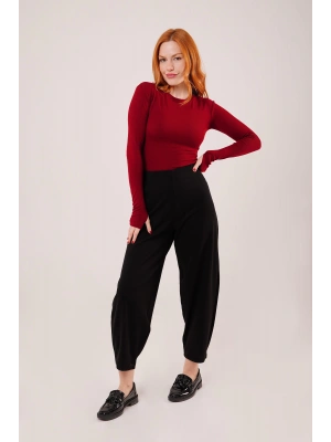 Havuç Kesim Siyah Pantolon