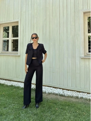 iyah Askılı Büstiyer Ceket Ve Pantolon Takım