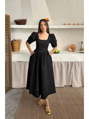 iyah Balon Kollu Brode Elbise