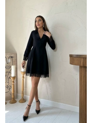 iyah Dantel Detaylı Kruvaze Yaka Elbise