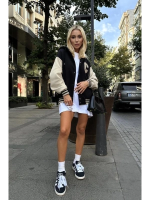 iyah Kapüşonlu Kolej Mont