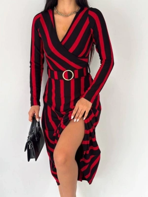 Kadın Akrilik Kumaş Kruvaze Yaka Kemerli Uzun Kollu çizgili Midi Boy Elbise