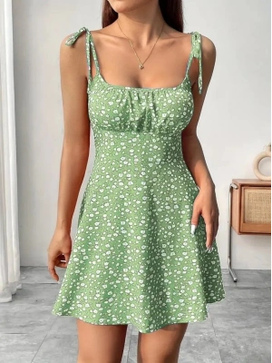 Kadın Askılı Büzgü Detaylı Kare Yaka çiçek Desenli Mini Süprem Elbise