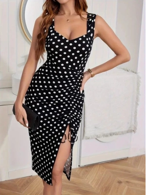 Kadın Askılı Yuvarlak Yaka Kalp Yaka Yandan Büzgülü Yırtmaç Detaylı Puantiyeli örme Krep Elbise