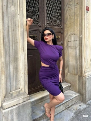 Kadın Bel Dekolteli Yanı Büzgü Detay Dalgıç Krep Kumaş ini Elbise