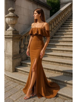 Kadın Dalgıç Krep Yırtmaç Detaylı Askılı Maxi Boy Elbise