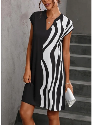 Kadın Dalgıç Kumaş Kısa Kollu V Yaka Tek Taraf Zebra Desen Elbise