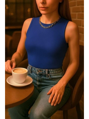 Kadın Damla Sırt Dekolte Çapraz Detay Kolsuz Triko Bluz