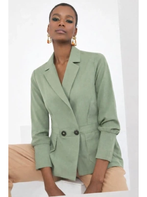 Kadın Düğme Ve Plise Detay Arkası astikli Ceket