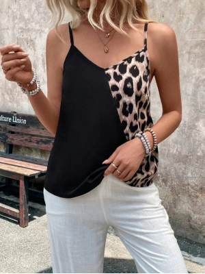 Kadın Ip Askılı V Yakalı Leopar Desenli Viskon Bluz