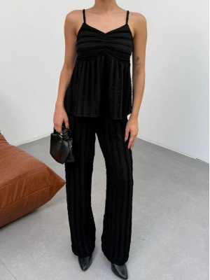 Kadın iyah Dokulu Askılı Üst Ve Bol Paça Pantolon 2’li Takım