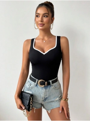 Kadın iyah Kalp Yaka Beyaz Biyeli Kaşkorse Bluz Atlet