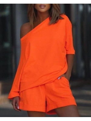 Kadın Kayık Yaka Salaş Iki Iplik Bluz Ve şort Ikili Takım