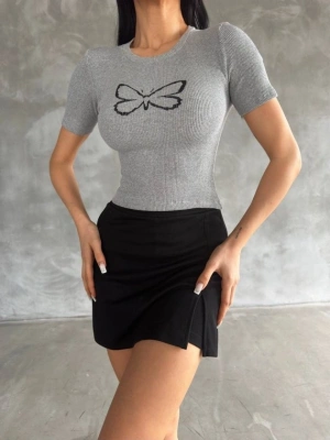 Kadın Kelebek Desenli Bisiklet Yaka Fit Bluz