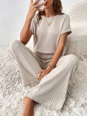 Kadın Kısa Kollu Beli Lastikli Kalın Fitilli Kaşkorse Salaş Tulum