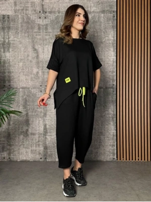 Kadın Kısa Kollu Bisiklet Yaka Viskon Iki Iplik Bluz Ve Pantolon Ikili Takım