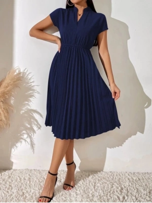 Kadın Kısa Kollu Hakim V Yakalı Pileli Janjan Krep Elbise