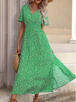 Kadın Kısa Kollu Kruvaze Yaka Beli Lastikli Yanlardan Yırtmaçlı Uzun çiçekli Elbise