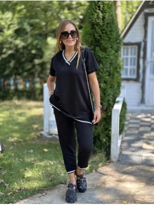 Kadın Kısa Kollu V Yakalı Iki Iplik Bluz Ve Pantolon Ikili Takım