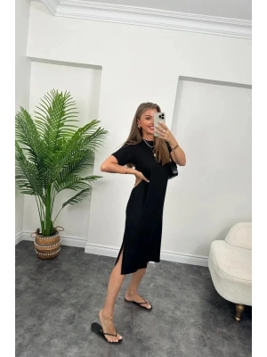 Kadın Kısa Kollu Yırtmaç Detaylı Salaş Viskon Elbise