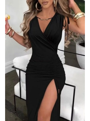 Kadın Sıfır Kollu V Yakalı Yırtmaç Detaylı Beli Büzgülü Omuzdan Bağcıklı Sandy Maxi Elbise