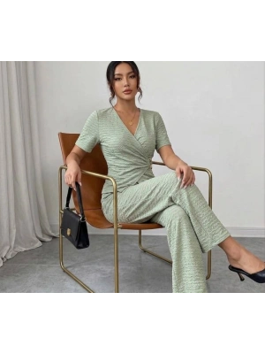 Kadın Toka Detaylı Kruvaze Takım