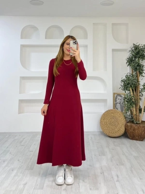 Kadın Uzun Kollu Bisiklet Yaka ize Kadar Yırtmaç Detay axi Boy Elbise