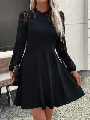 Kadın Uzun Kollu Dantelli Kloş Mini Ithal Krep Elbise