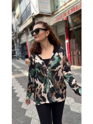 Kadın Uzun Kollu Kapüşon Detay Dijital Baskılı Ceket