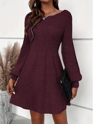 Kadın Uzun Kollu Kayık Yaka Kısa Triko Elbise