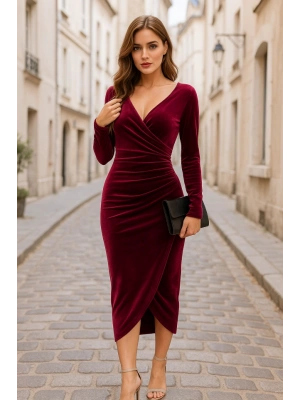 Kadın Uzun Kollu Kruvaze Yaka Belden Büzgü Detay Midi Kadife Elbise