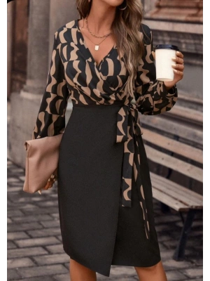 Kadın Uzun Kollu Kruvaze Yaka Dijital Baskılı Fiyonk Detay Atlas Kumaş Elbise