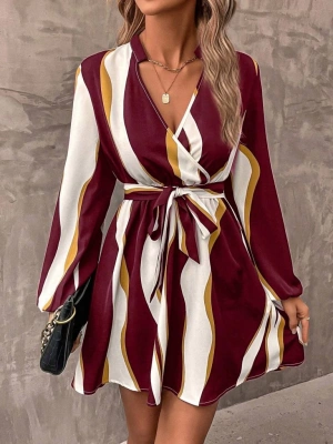 Kadın Uzun Kollu Kruvaze Yakalı Desenli Modal Mini Elbise