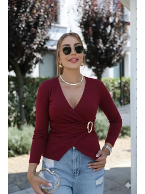 Kadın Uzun Kollu Kruvaze Yakalı Toka Detaylı Viskon Bluz