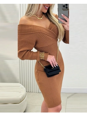 Kadın Uzun Kollu Omuzlardan Açık Kruvaze Yaka Kısa Triko Elbise