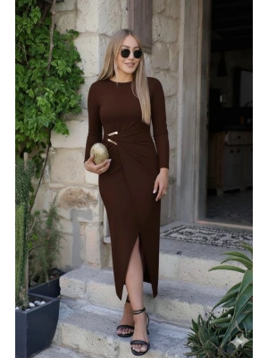 Kadın Uzun Kollu önden çapraz Detaylı Yandan Toka Detaylı Uzun Sandy Elbise