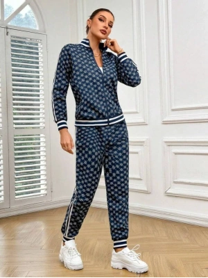 Kadın Uzun Kollu önden Fermuarlı Desenli Iki Iplik Bluz Ve Pantolon Ikili Takım