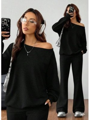 Kadın Uzun Kollu Tek Omuzdan Açık Iki Iplik Bluz Ve Pantolon Ikili Takım