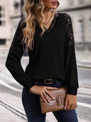 Kadın Uzun Kollu V Yakalı Dantelli Waffle Bluz