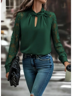 Kadın Uzun Kollu Yaka Düğme Detay Güpürlü Kol Krep Bluz