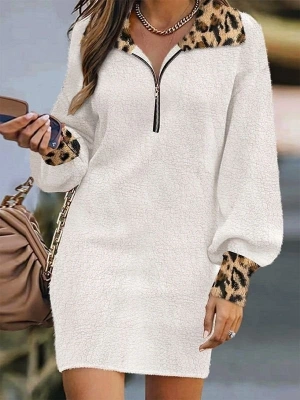 Kadın Uzun Kollu Yakalı önden Fermuarlı Leopar Detaylı Mini Peluş Elbise