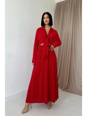 Kırmızı Fitilli Gömlek Ve Uzun Etek Takım