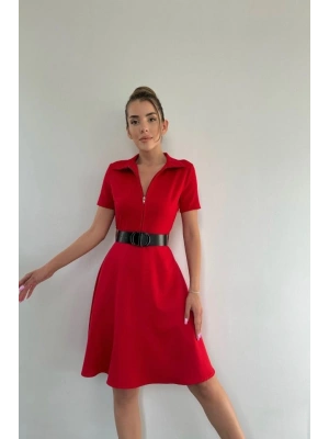 Kırmızı Kemerli Spor Elbise